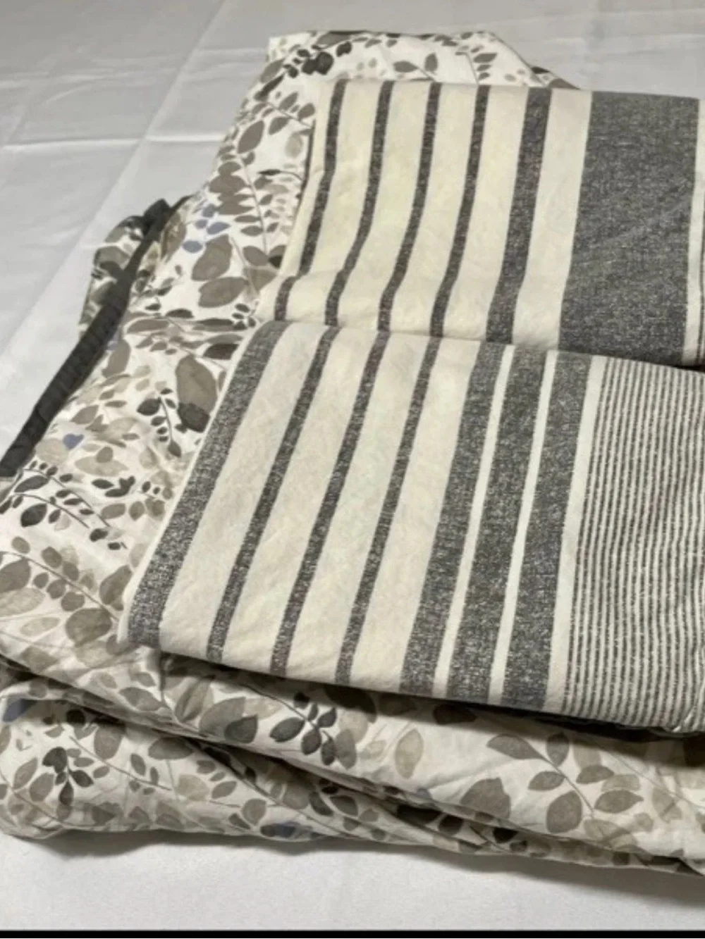 Ralph Lauren King Size Duvet w/2 king shams